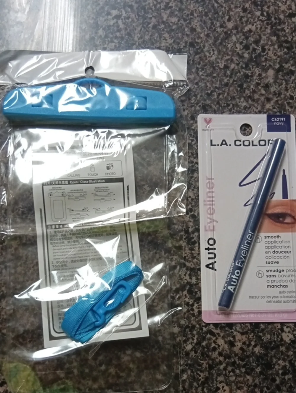 Phone Pouch WATERPROOF UNIVERSAL— Clear Protective Case